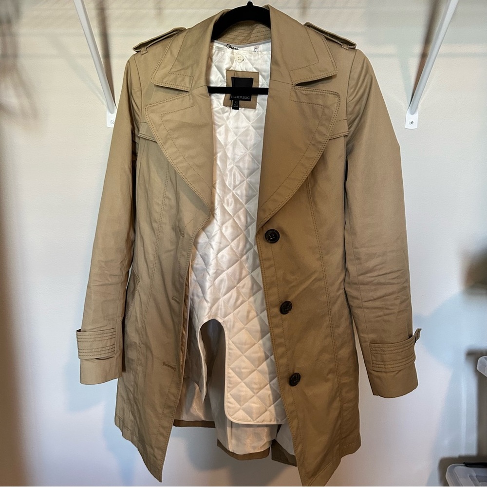 Banana Republic Tan Trench Coat